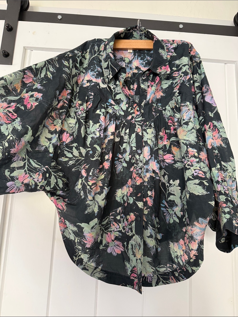 Anthropologie dark gray Floral Button-Front Tunic